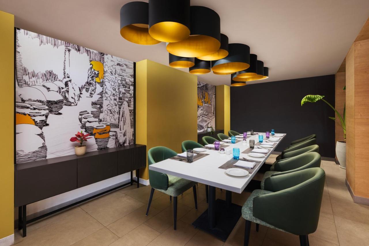 Hyatt Place Vidzsajavádá Kültér fotó